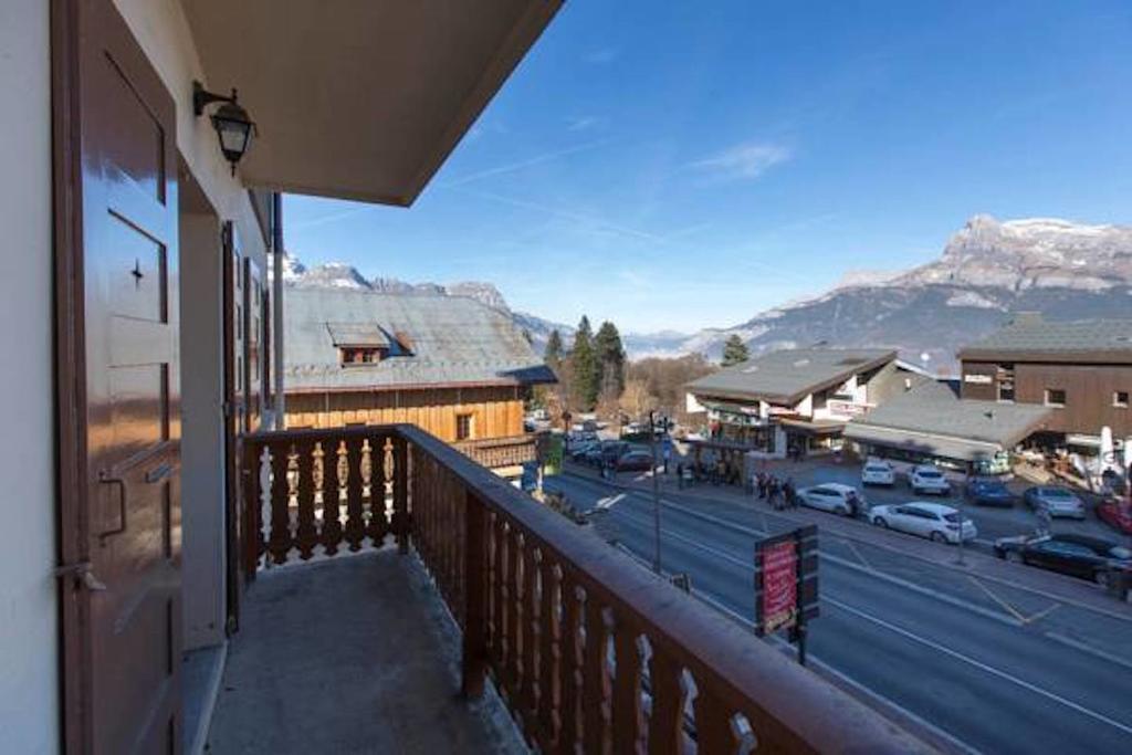Les Aiguilles De Warens Villa กงบลู ภายนอก รูปภาพ